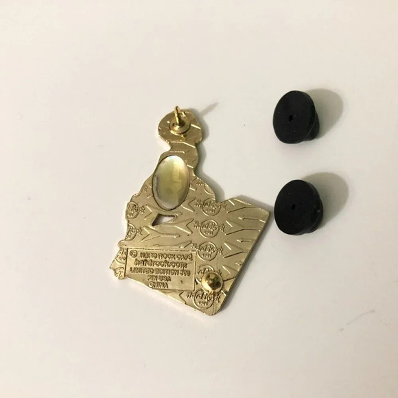 2007 Hard Rock Cafe Toronto Birthstone Girl Series Pin March Limited Edition - Picture 5 of 13